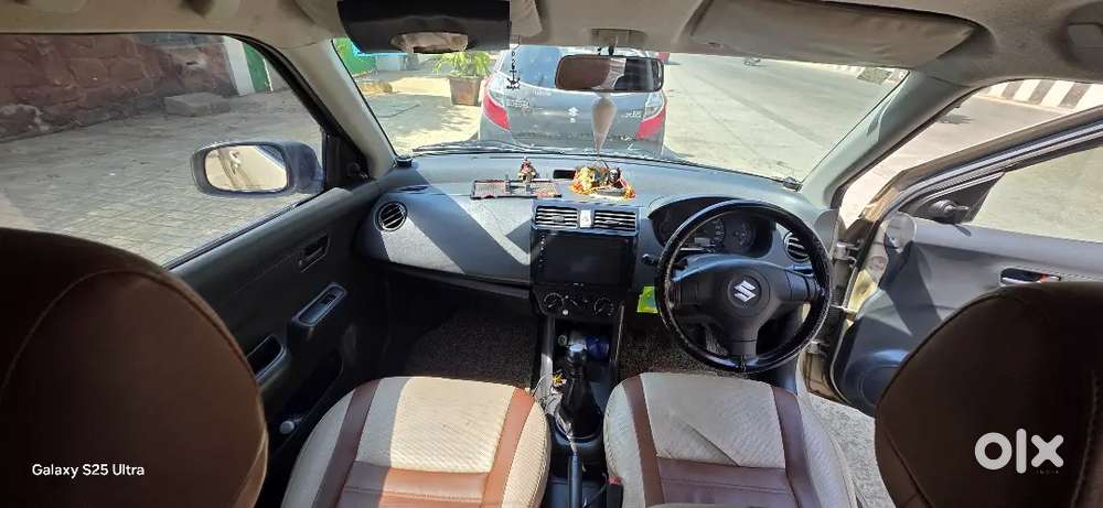 Maruti Suzuki Dzire 2011 Petrol 48000+ Km Driven