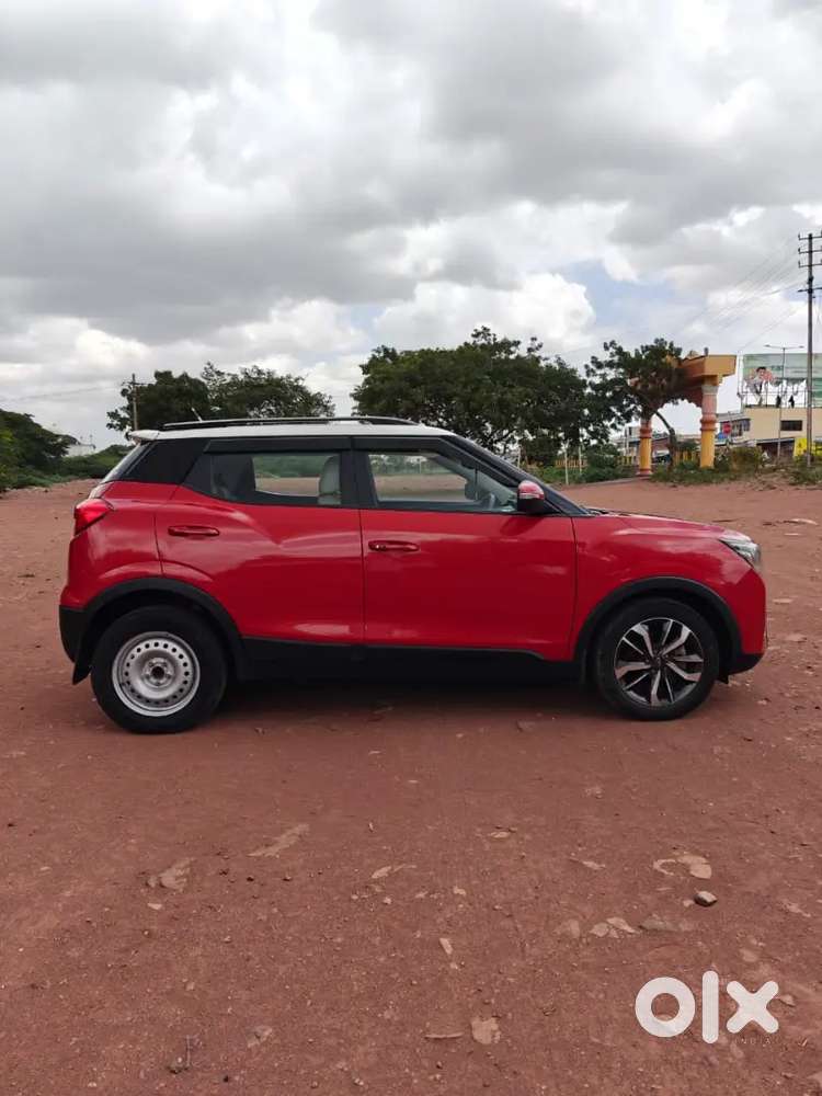 Mahindra Xuv300 2022 Petrol 117500 Km Driven