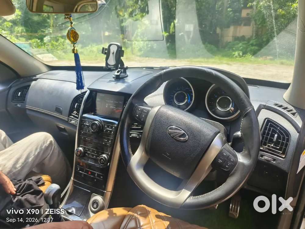 Mahindra Xuv500 Diesel Manual 2018 Car Very Good Condition