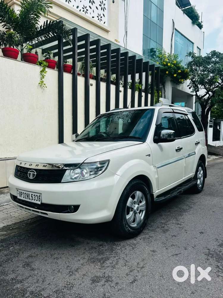 Tata Safari Storme Vx, 2016, Diesel