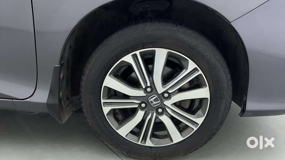 Honda City I-vtec V, 2022, Petrol