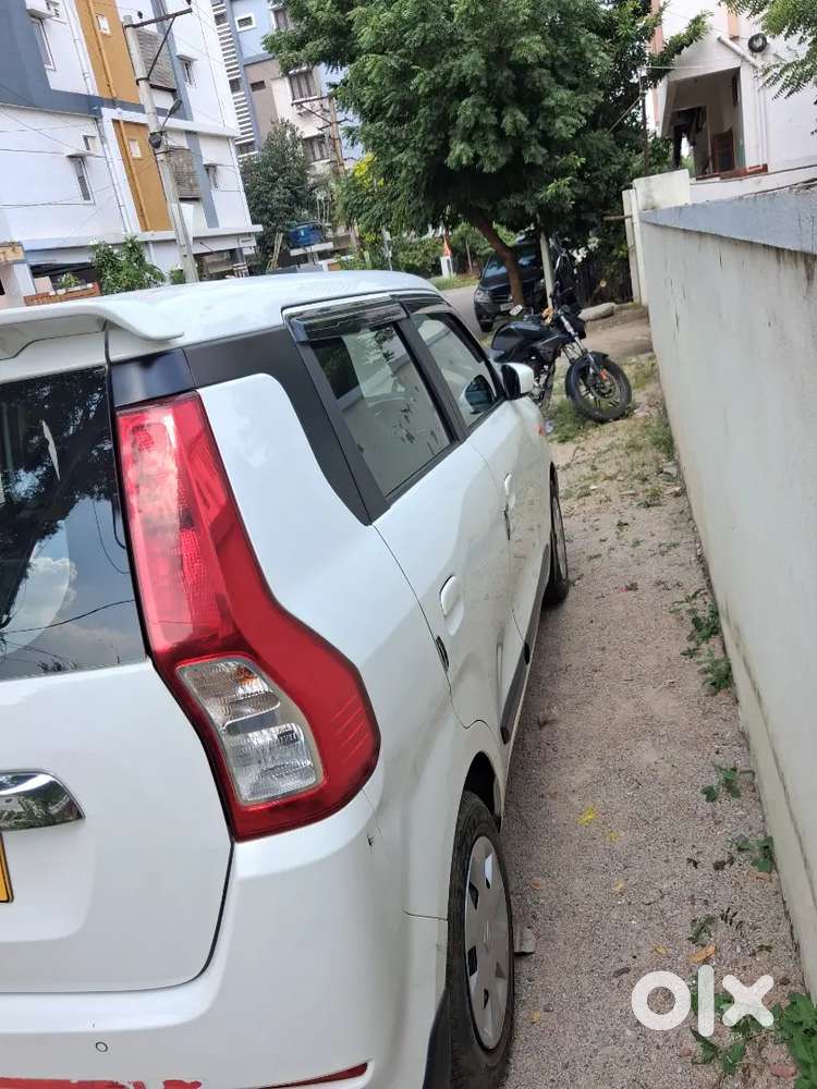 Maruti Suzuki Wagon R 1.2 Zxi Ags 2025
