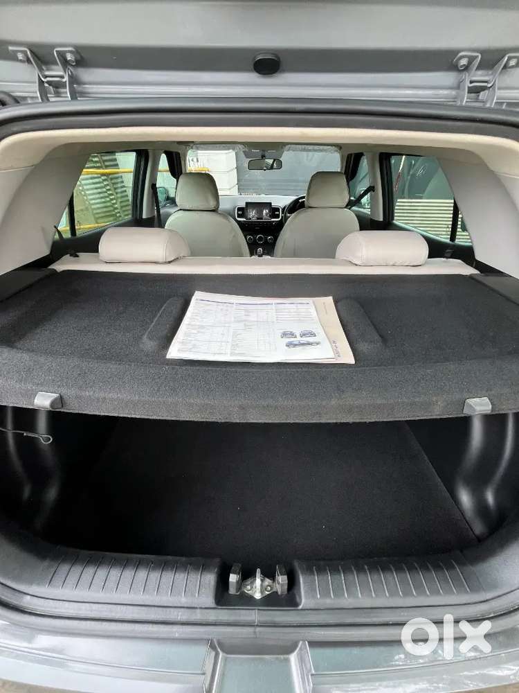Venue Sx Turbo With Sunroof 2020 December Model