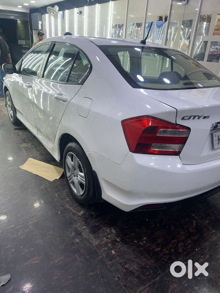 Honda City V At Exclusive, 2013, Petrol