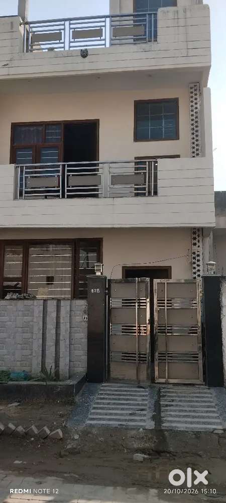 Fully furnished 1 room for 1 boy fully independent need flatmate.