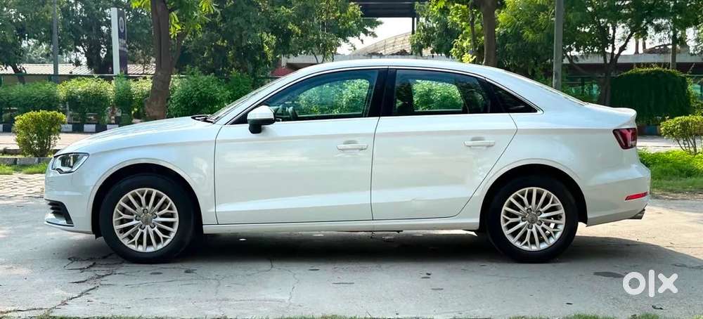 Audi A3 1.8 40 Tfsi Premium Plus + Sunroof, 2016, Petrol
