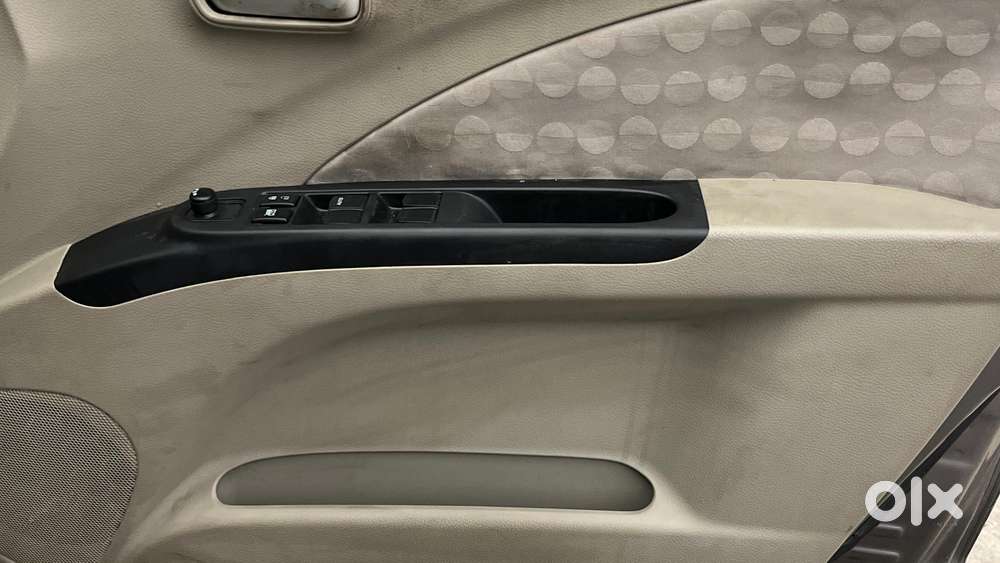 Maruti Suzuki Celerio Zxi Optional, 2017, Petrol
