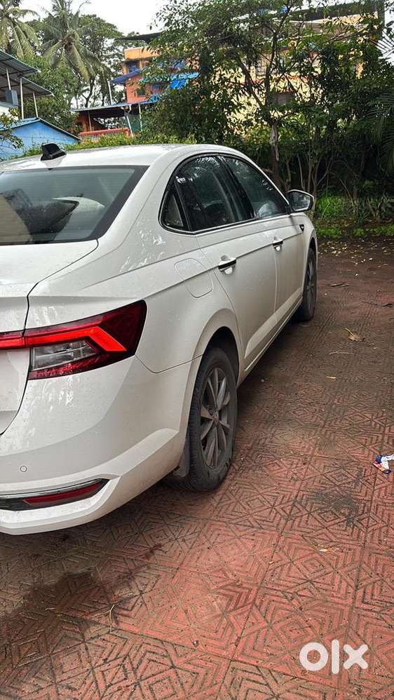 Skoda Slavia 2024 Petrol Well Maintained