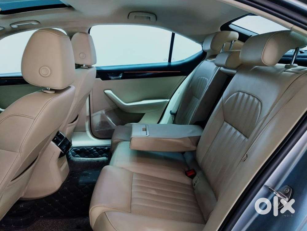 Skoda Superb 2.0 Tsi At L&k, 2019, Petrol