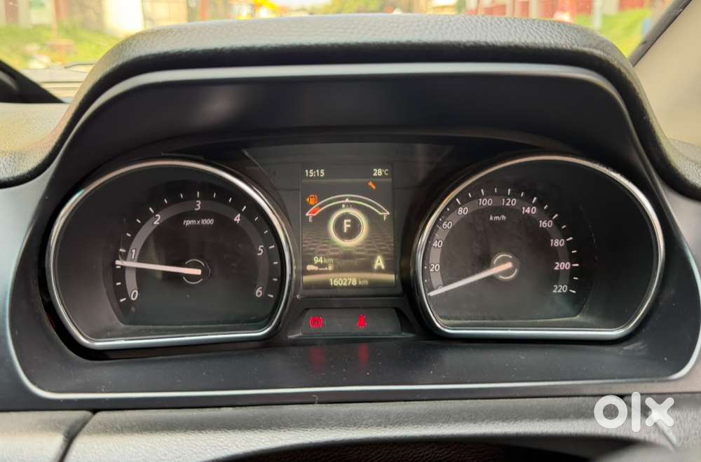 Tata Hexa 2.2 Xt 4x2 7 Str, 2017, Diesel