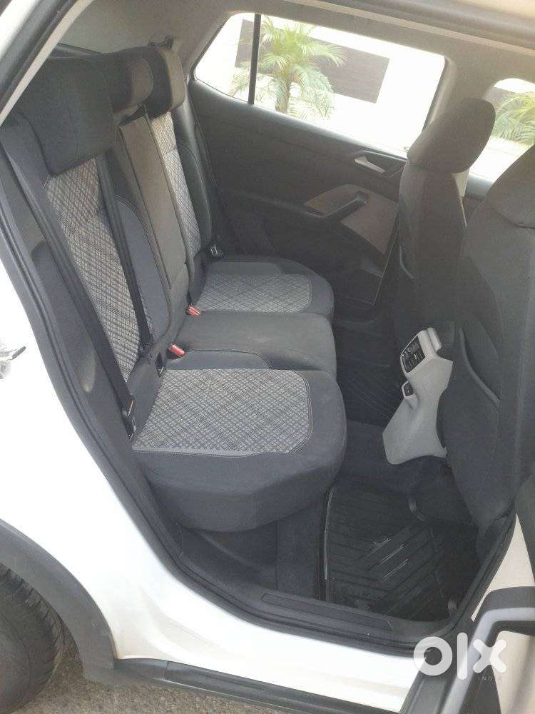 Volkswagen Taigun 1.0 Tsi Highline At, 2024, Petrol