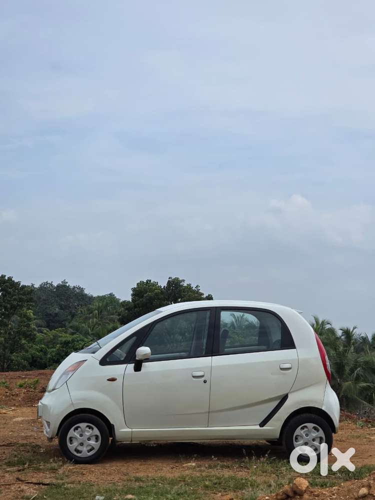 Tata Nano Xt, 2011, Petrol