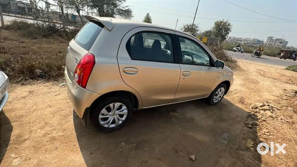 Toyota Etios Liva 2012 Diesel 130000 Km Driven