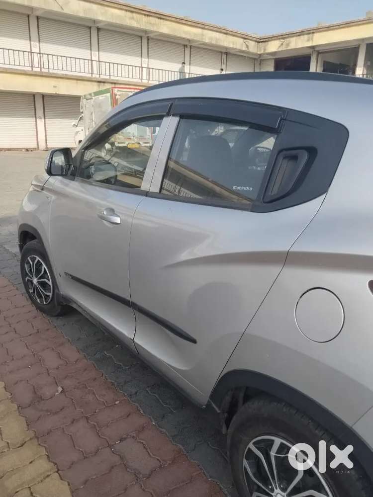 Mahindra Kuv 100 2016 Car