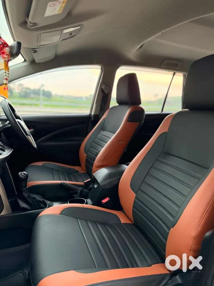 Toyota Innova Crysta 2.4 G Plus Mt 8 Str, 2021, Diesel