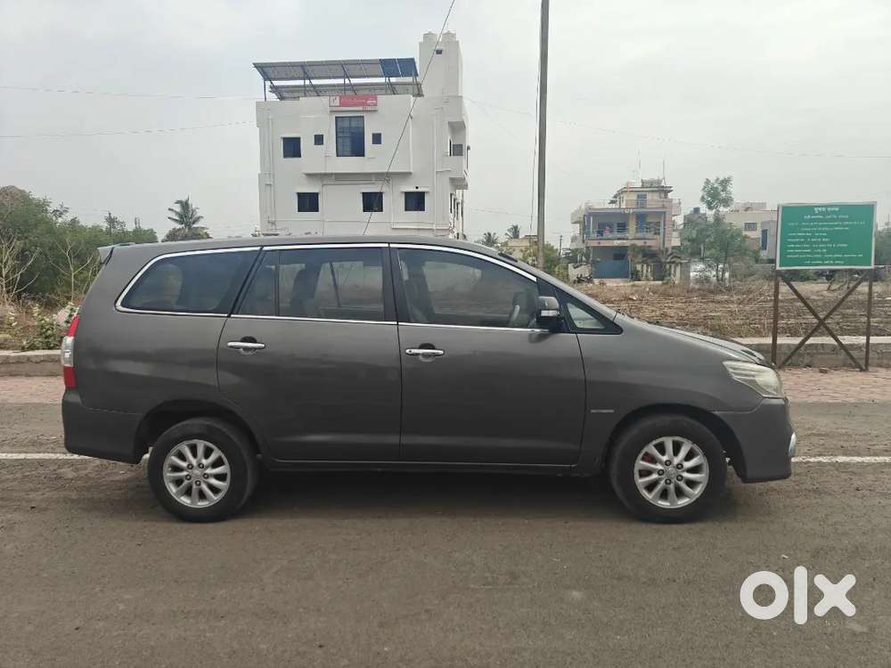 Toyota Innova 2013 Diesel Well Maintained