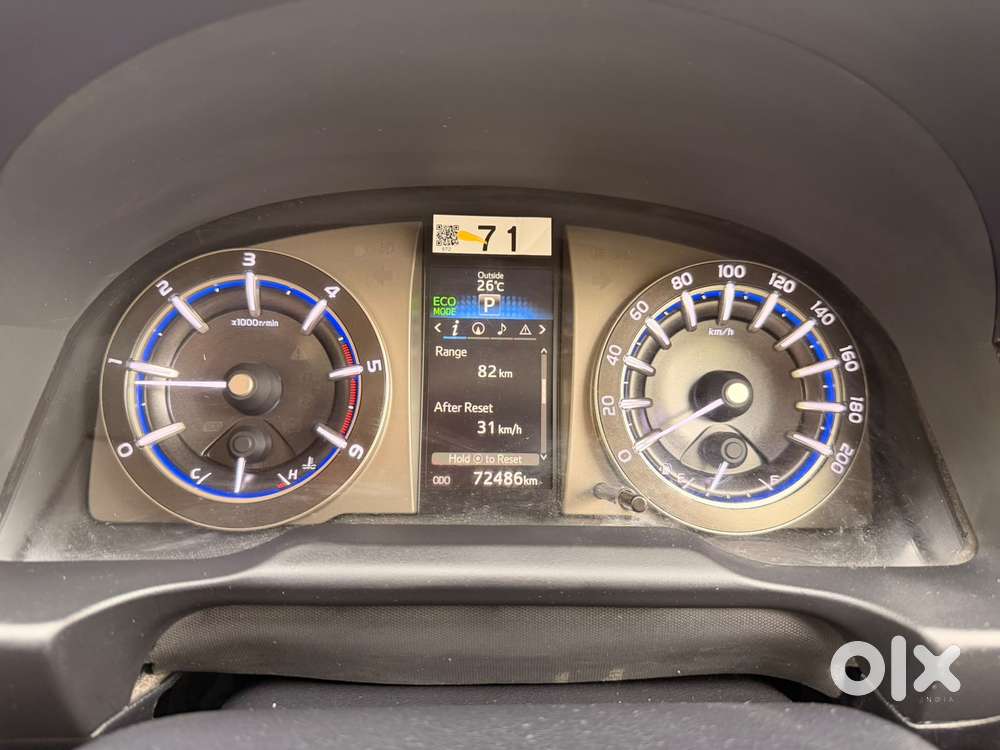 Toyota Innova Crysta 2.8z Automatic, 2017, Diesel