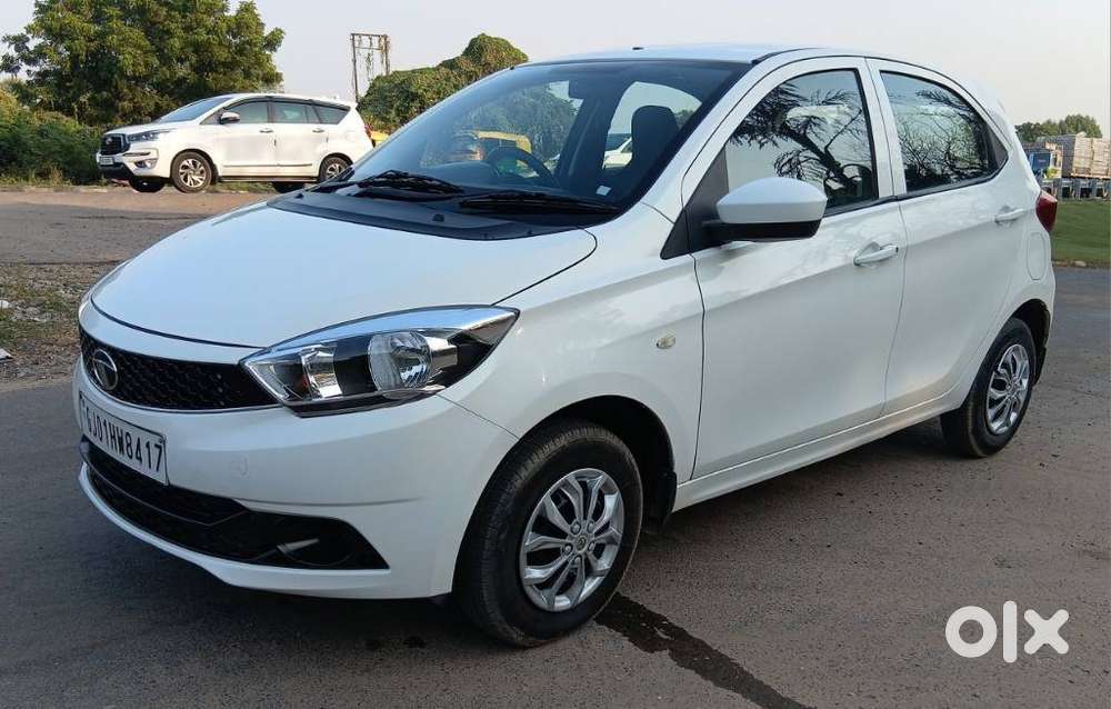 Tata Tiago Xe, 2018, Petrol