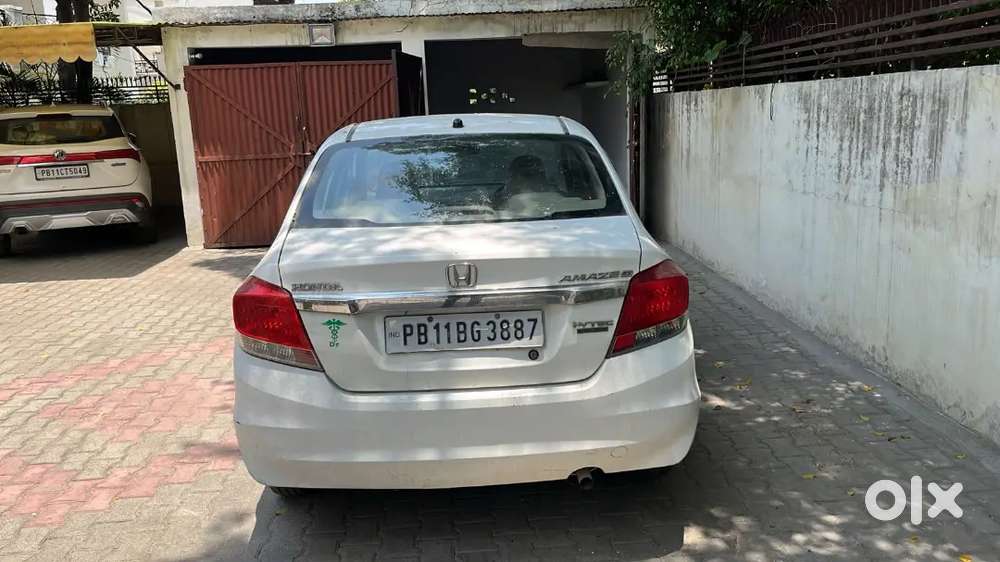 Honda Amaze 2013 Petrol Well Maintained
