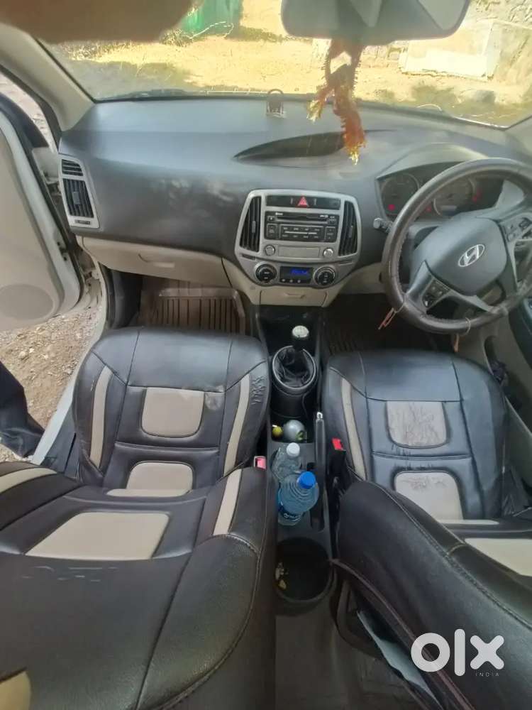 Hyundai I20 Sportz 2012 Petrol