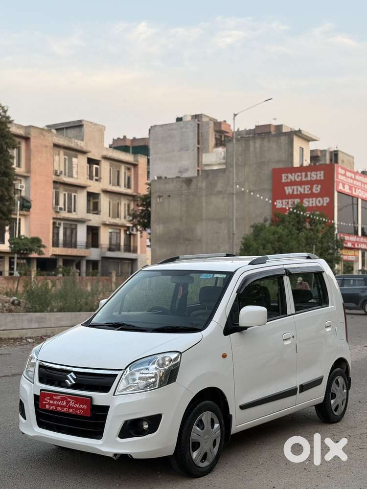 Maruti Suzuki Wagon R Vxi Amt Opt, 2016, Petrol