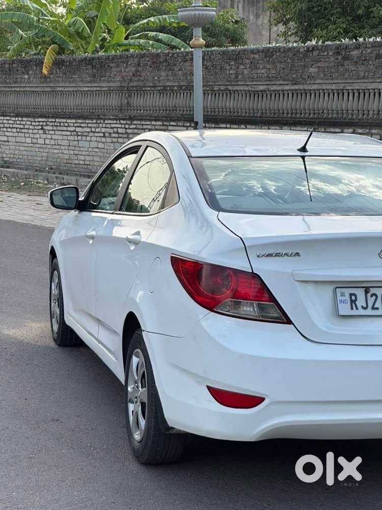 Hyundai Verna Diesel Manual 2013