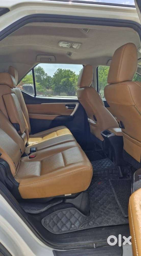 Toyota Fortuner 4x2 At 2.8 Diesel, 2022, Diesel