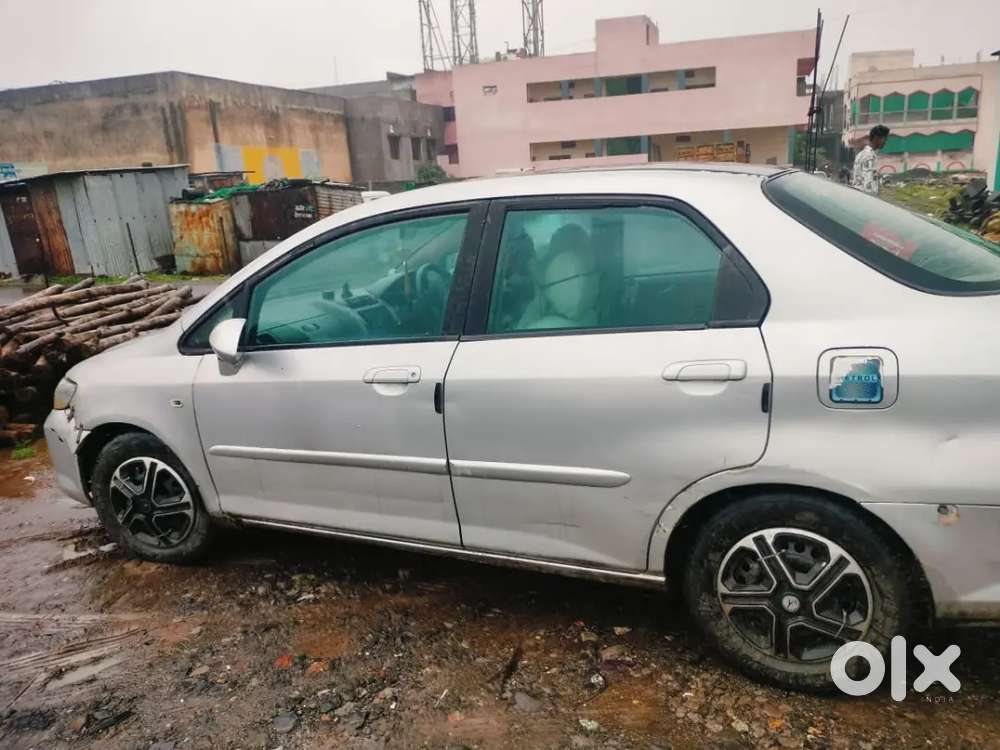 Gadi Me Koi Kam Nahi