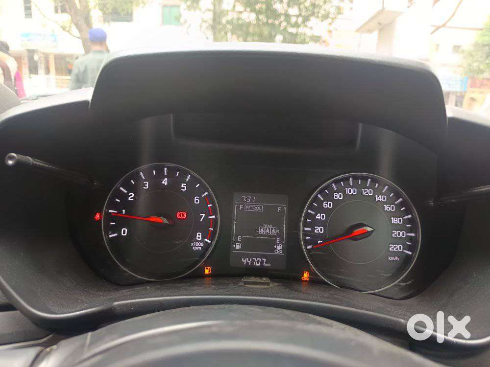 Maruti Suzuki Swift Dzire Lxi Option, 2025, Cng & Hybrids