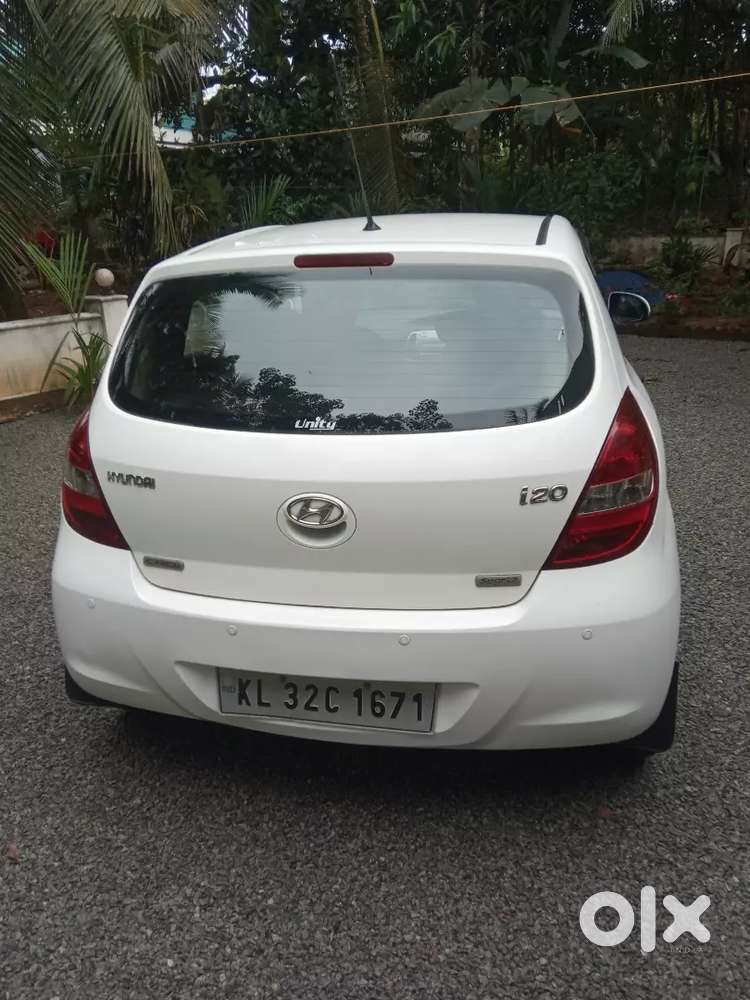 Hyundai I20 Sportz 2011