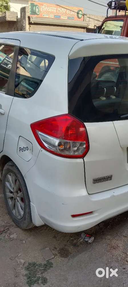 Maruti Suzuki Ertiga 2012 Cng & Hybrids 230000 Km Driven