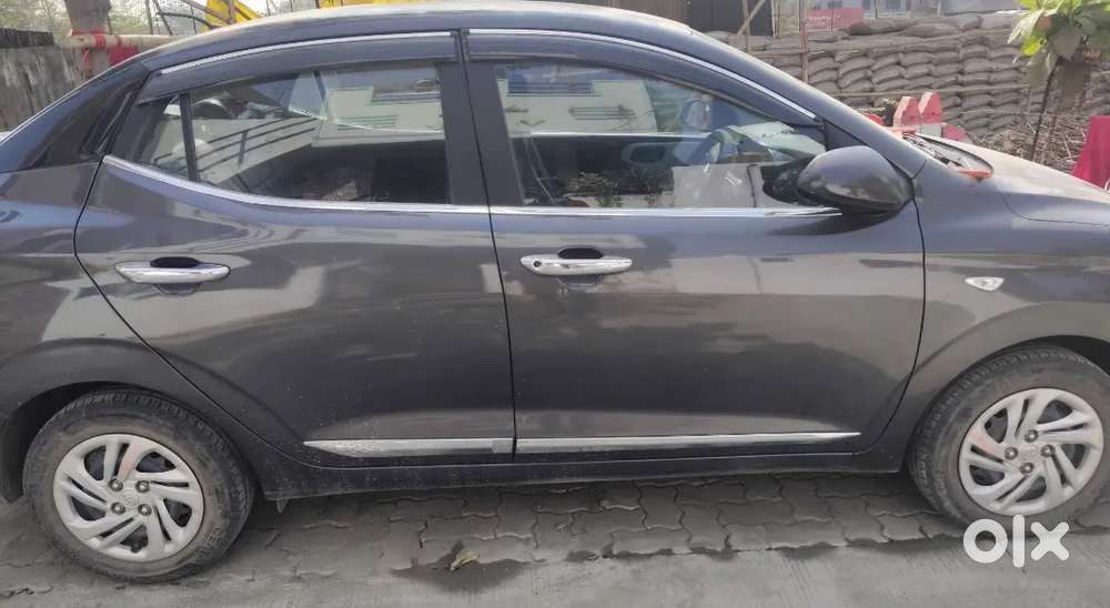 Hyundai Aura 1.2