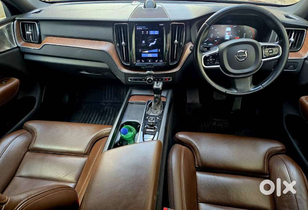 Volvo Xc60 D5 Awd Automatic, 2021, Diesel