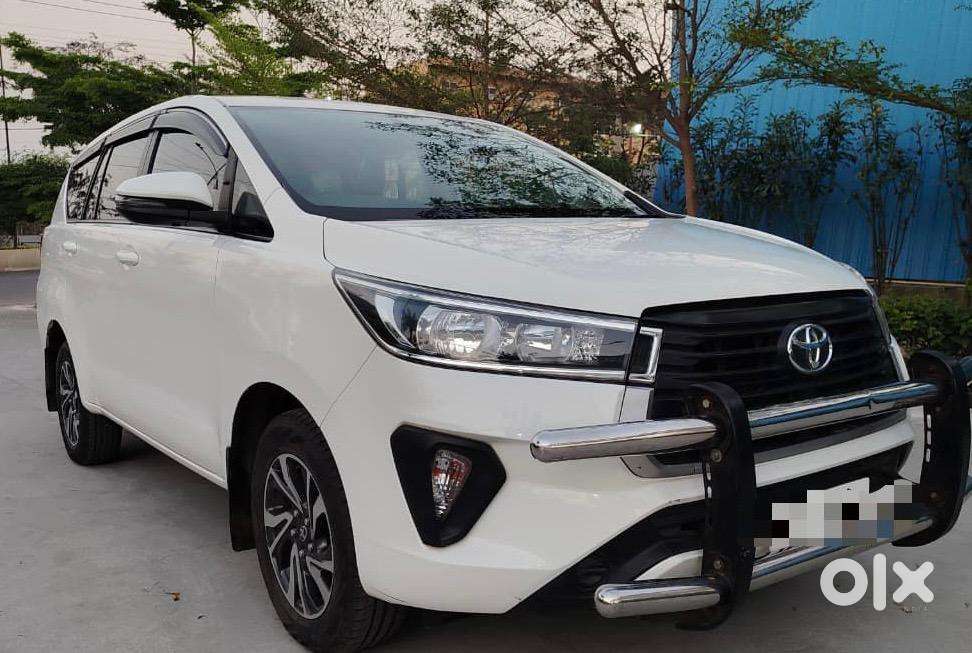 Toyota Innova Crysta