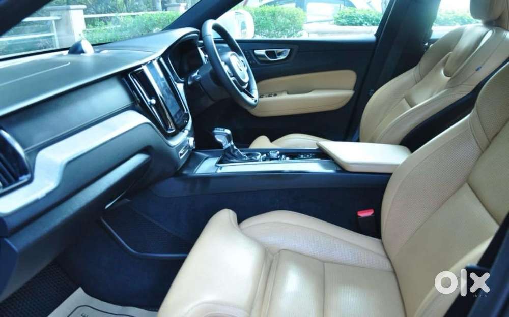 Volvo Xc60 D5 Inscription, 2019, Diesel