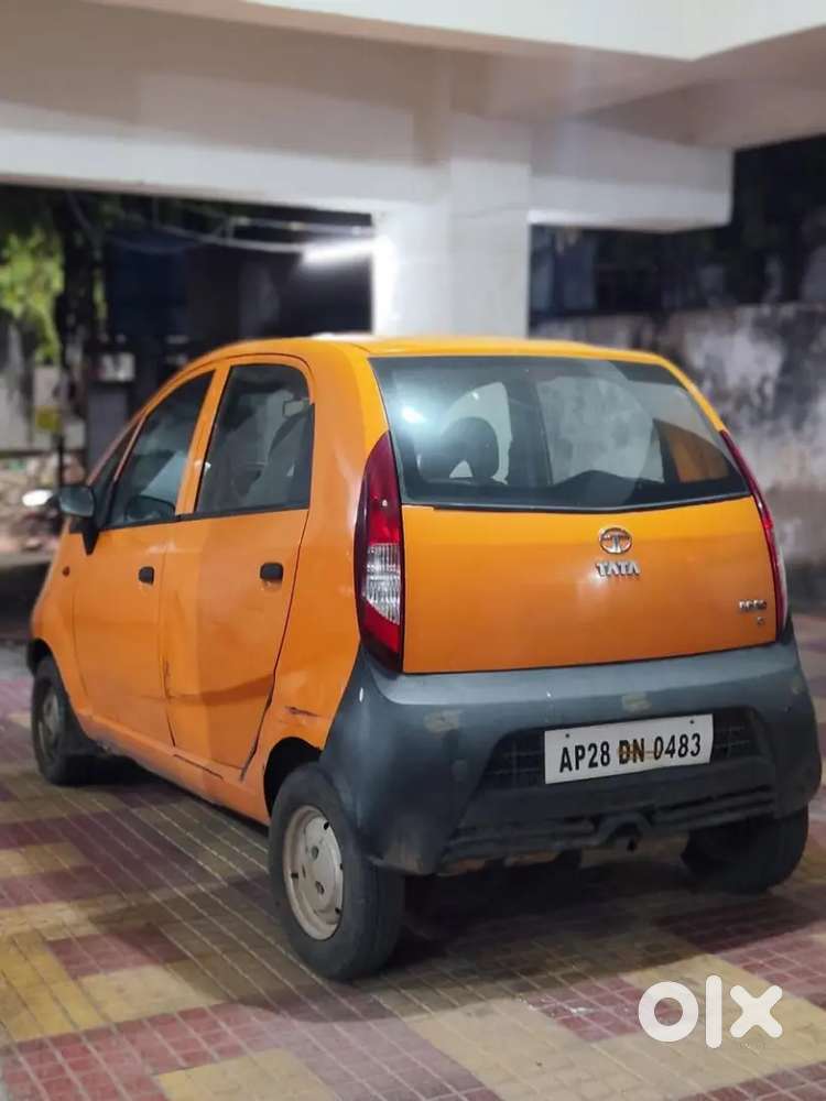 Tata Nano Petrol 2011