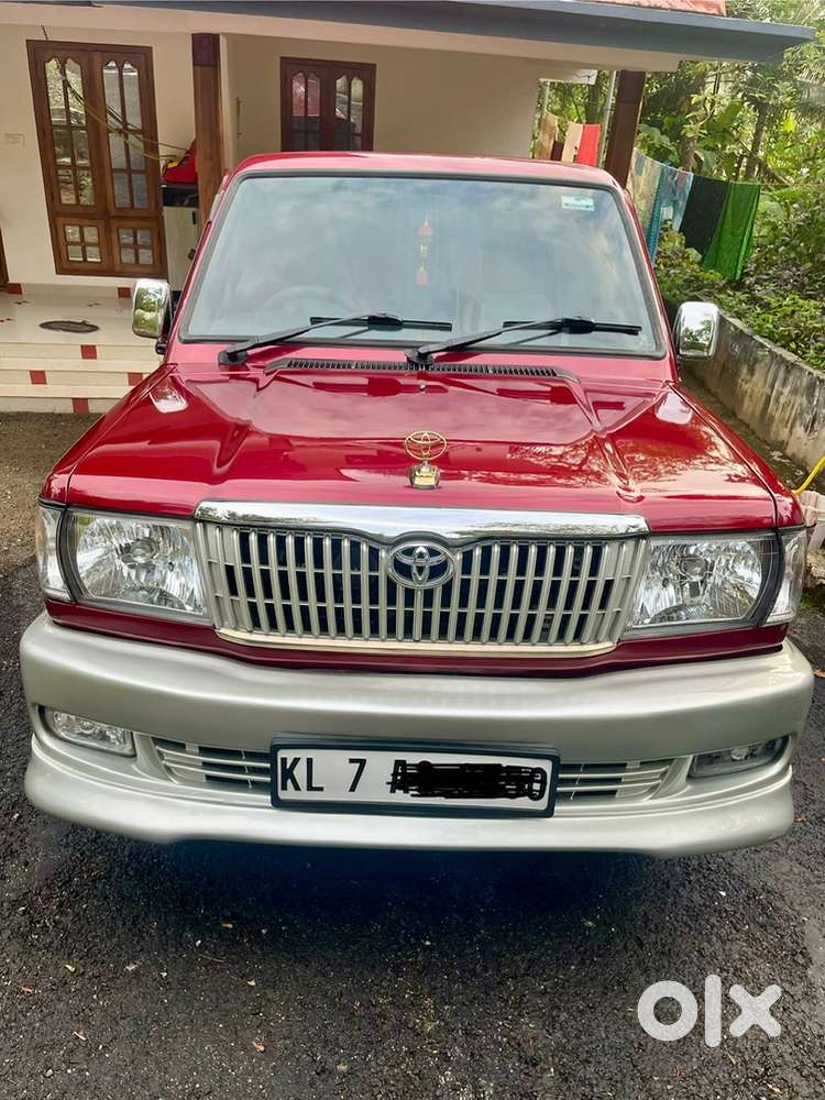 Showroom Condition-toyota Qualis Diesel 2004