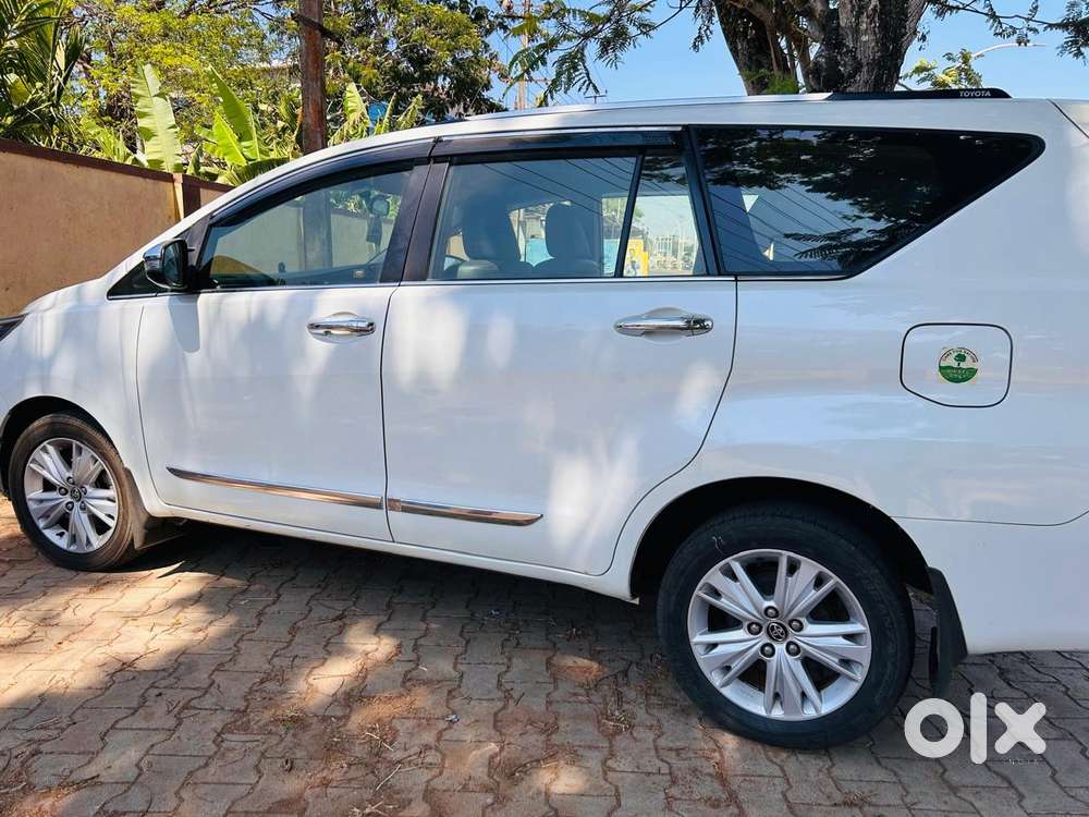 Toyota Innova Crysta [2020-ongoing] 2.4 Zx 7 Str, 2020, Diesel