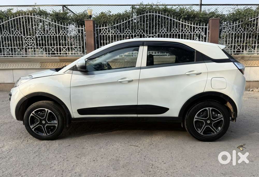 Tata Nexon 1.2 Revotron Xm, 2019, Cng & Hybrids