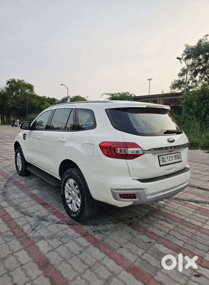 Ford Endeavour 3.2 Trend At 4x4, 2016, Diesel