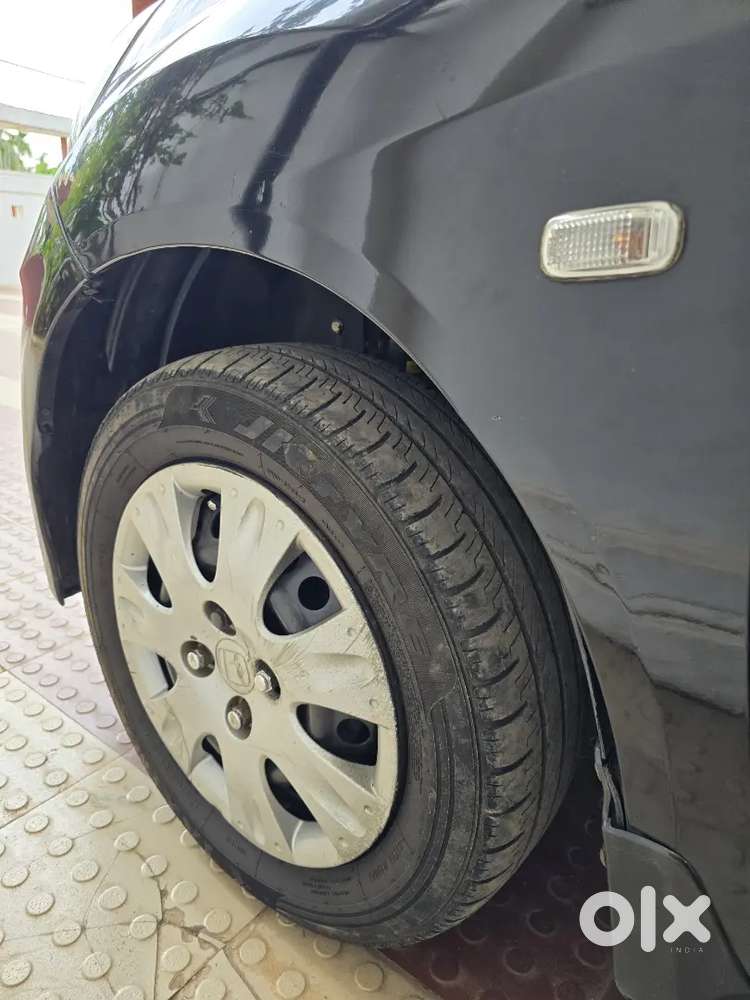 Honda Brio 2013 Petrol Well Maintained 9️⃣7️⃣4️⃣6️⃣7️⃣7️⃣9️⃣8️⃣7️⃣7️⃣