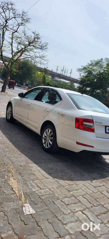 Skoda Octavia 2.0 Tdi At Style Plus, 2017, Diesel