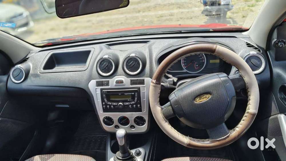 Ford Figo 1.2 Duratec Petrol Zxi, 2011, Petrol