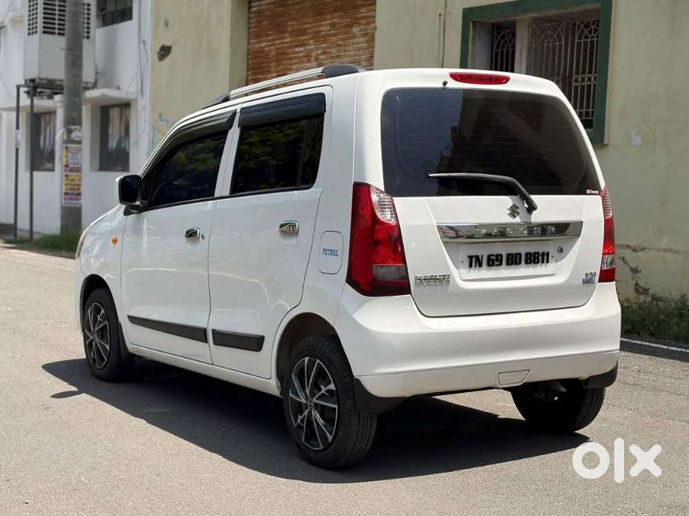 Maruti Suzuki Wagon R Vxi Amt Opt, 2017, Petrol