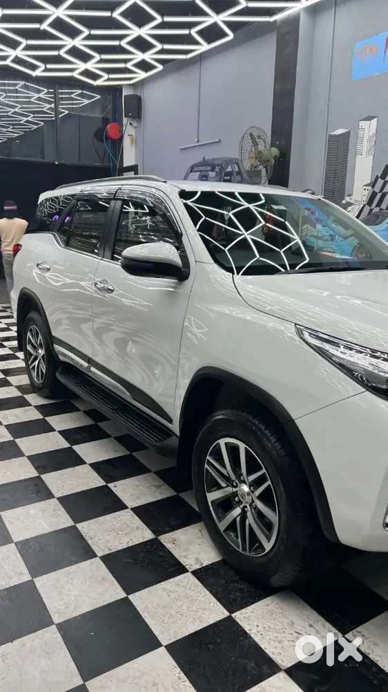 Toyota Fortuner Diesel At 2021