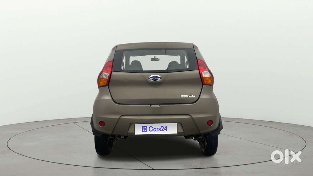 Datsun Redigo T Option, 2016, Petrol