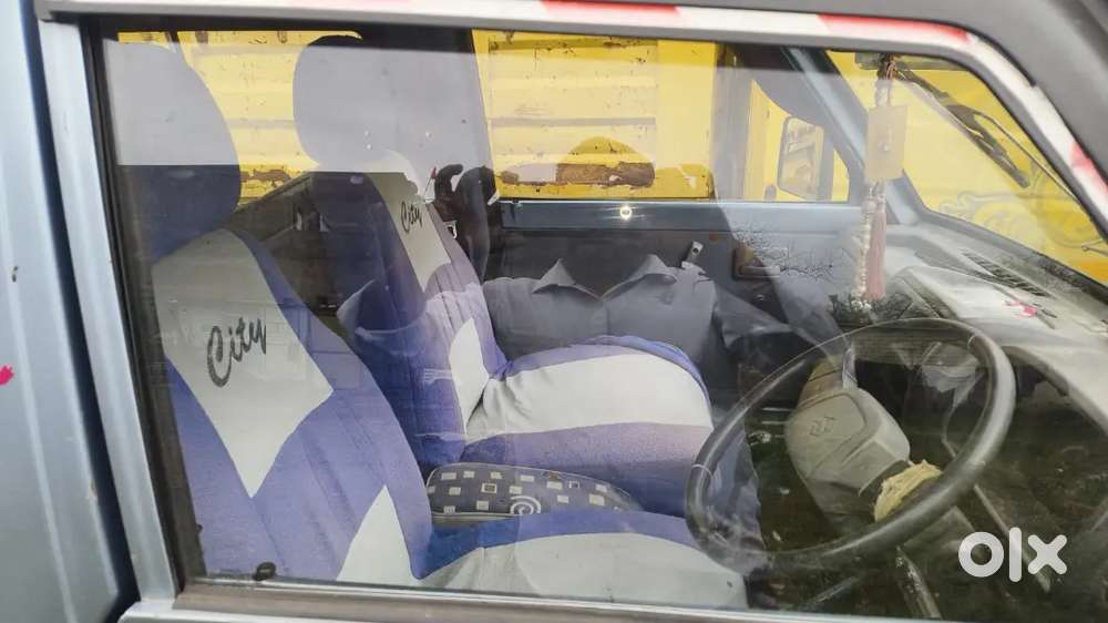 Maruti Suzuki Omni 2006