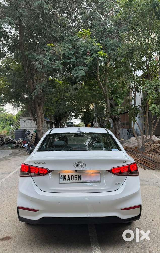 Hyundai Verna 1.6 Sx (o) Vtvt At, 2019, Petrol