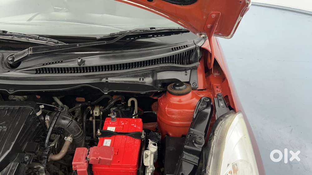 Maruti Suzuki Swift Vvt Vxi, 2014, Petrol