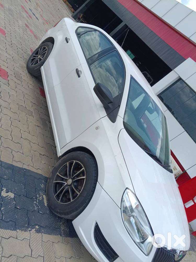 Skoda Rapid 1.5 Tdi Manual Active Ambition Style, 2013, Diesel